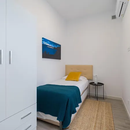 House In Palmas Near Playa De Canteras